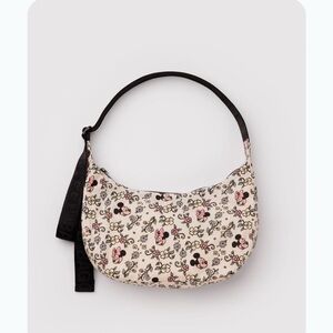 NWT Baggu x Disney Medium Nylon Crescent Bag Storybook Floral Disney